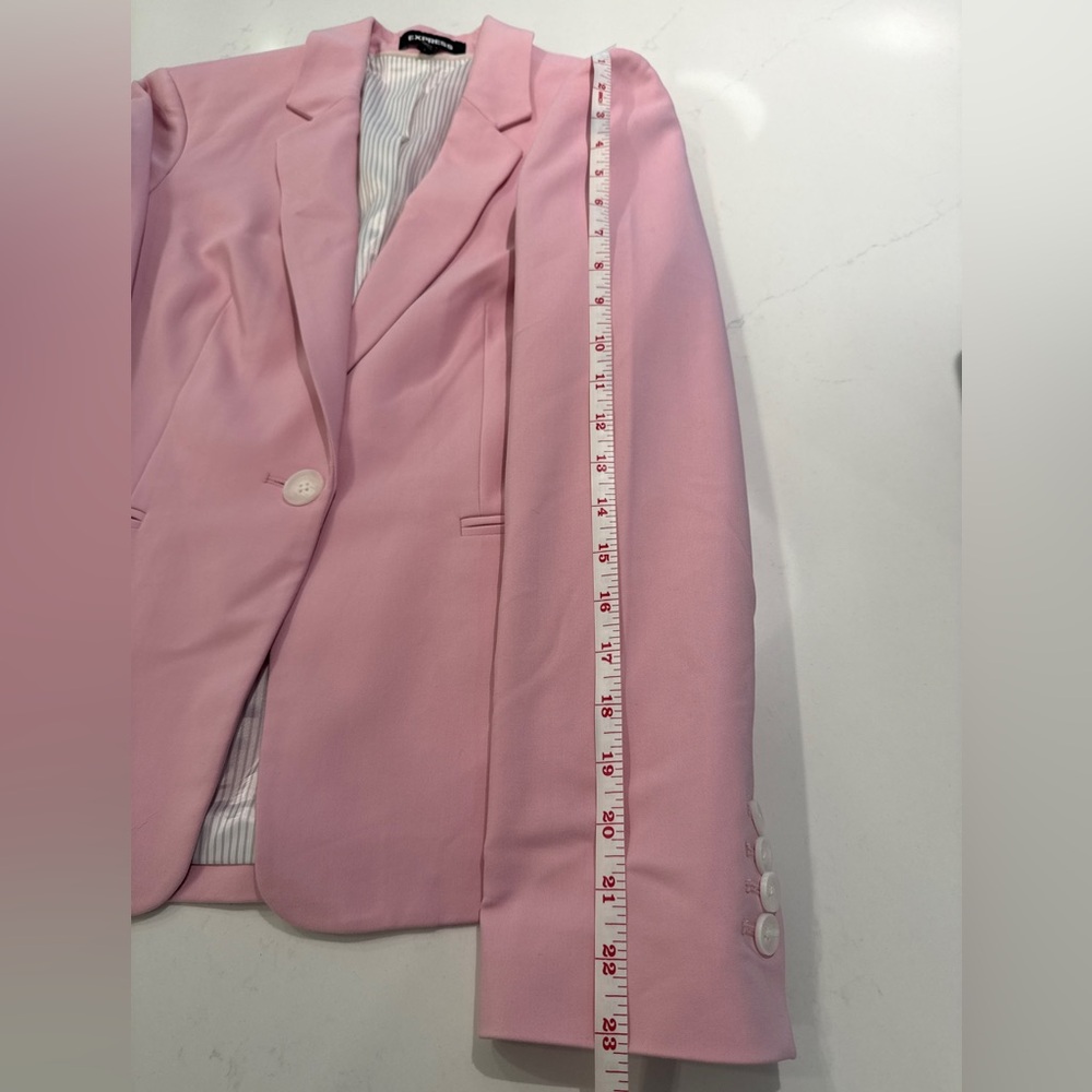 Express Women's Blush Pink Blazer - Picture 12 of 12